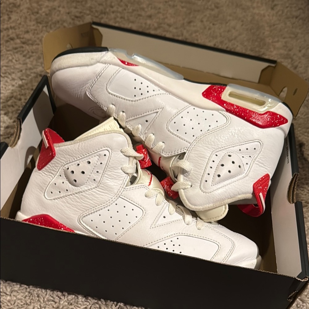 Jordan White Red Classic Sneakers